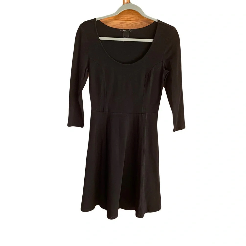 H&M basic black dress size small